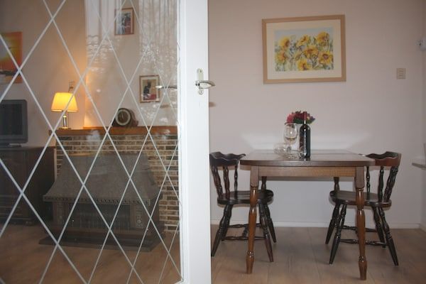 Eetkamer - Vakantiehuis Koewacht bij Zee in Koewacht (5)