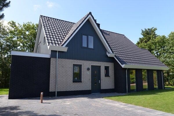 Buitenkant - Villa op Texel bij Strand en Natuurgebied in De Koog-Texel (5)