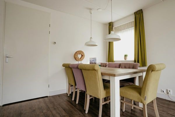 Eetkamer - Uitgeest Appartement nabij Amsterdam in Uitgeest (2)