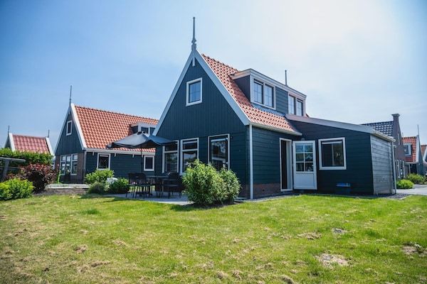 Buitenkant - Graftdijk Huisdiervriendelijke vakantie in West-Graftdijk (1)