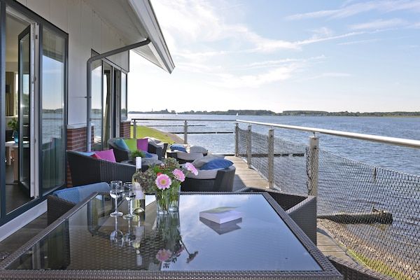 Buitenkant - Appartement bij Veerse Meer Kamperland in Kamperland (2)