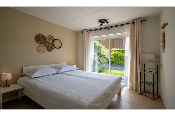 Slaapkamer - Watervilla Kortgene aan Veerse Meer in Kortgene (3)