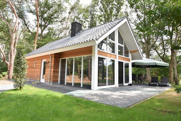 Buitenkant - Vakantiehuis in Reutum met sauna in Reutum-Weerselo (5)