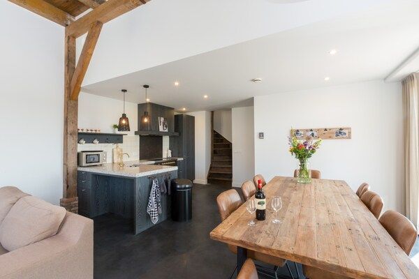 Keuken - Vakantiehuis bij Oranjezon Strand in Vrouwenpolder (4)