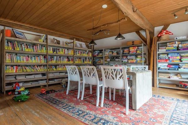 RecreationRoom - Appartement in Nederland met Uitzicht op Weiden in Heeten (4)