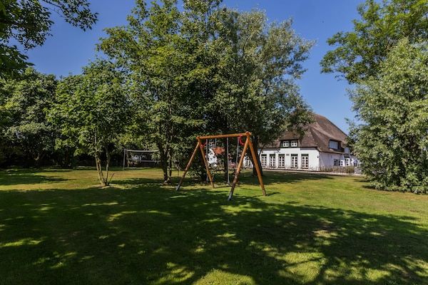 Tuin - Boerderij op Texel bij De Slufter in De Cocksdorp Texel (4)