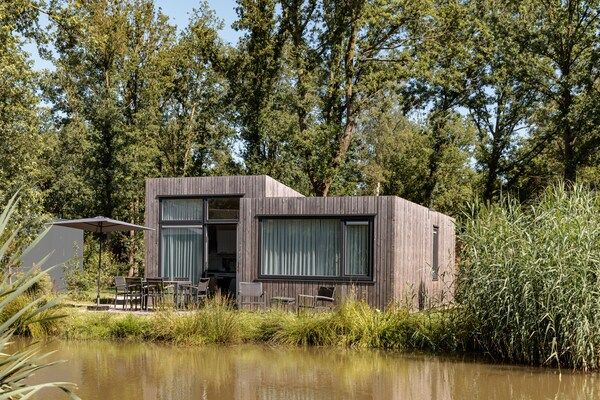 Buitenkant - Waterlodge in Schaijk aan het Water in Schaijk (1)