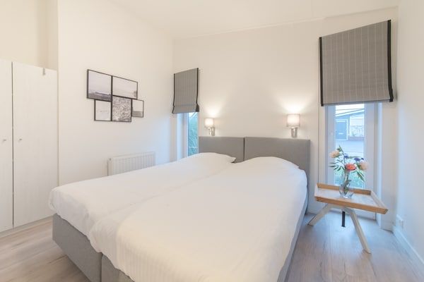 Slaapkamer - Chalet in Zeeland bij Oosterschelde in Wemeldinge (3)