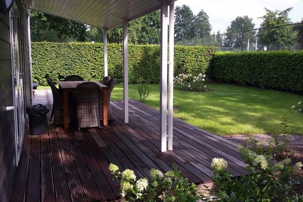 AreaSummer1KM - Vreedzaam boschalet in Elst (4)