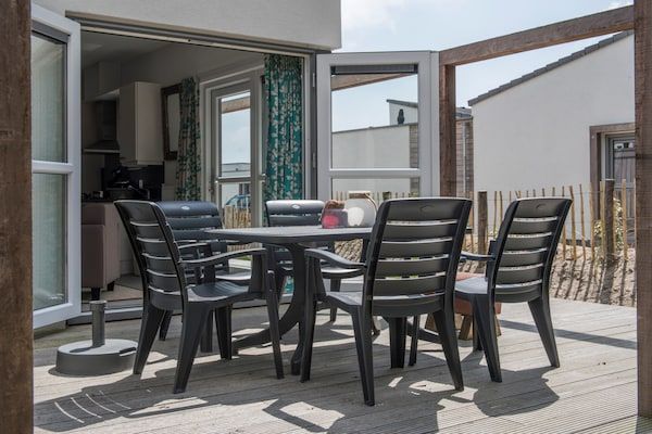 Terras - Duinvilla in Nederland dicht bij de kust in Ouddorp (5)