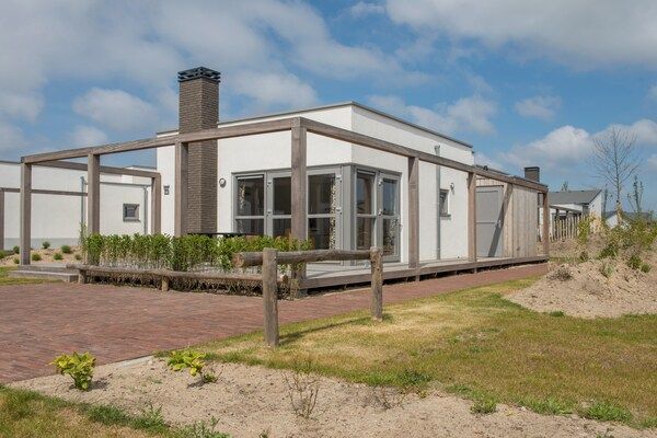 Buitenkant - Appartement in Nederlands Platteland in Ouddorp (2)