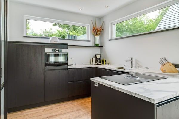 Keuken - Bungalow op Texel bij Duinenpark in De Koog Texel (3)