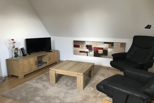 Woonkamer - Appartement Noordwolde Landelijk in Noordwolde (2)