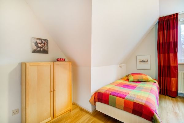 Slaapkamer - Appartement Noordwolde Landelijk in Noordwolde (1)