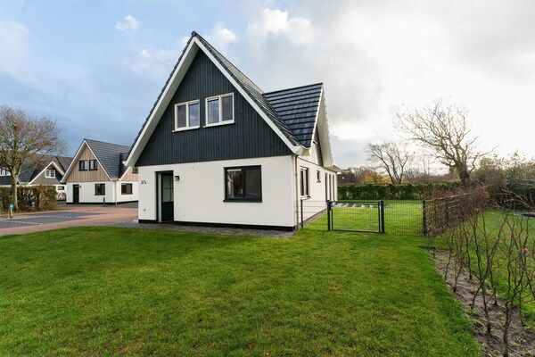 Buitenkant - Vakantiehuis in De Koog bij Bos in De Koog Texel (2)