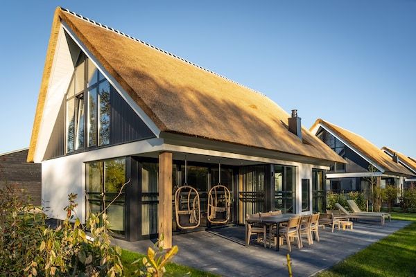 Buitenkant - Wellness Villa, Texel in De Cocksdorp Texel (1)