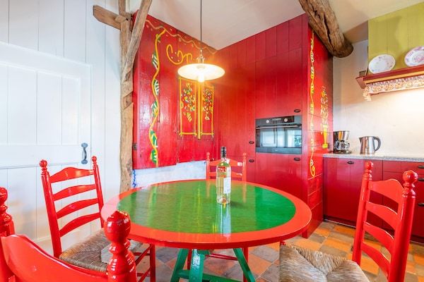 Eetkamer - Boerderij in Staphorst met sauna in Rouveen (5)