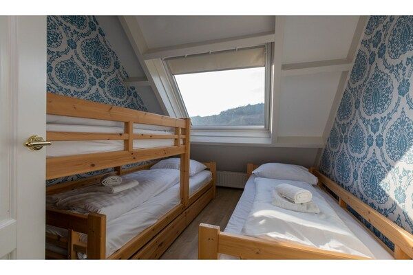 Slaapkamer - Appartement in Zoutelande bij het Strand in Zoutelande (4)
