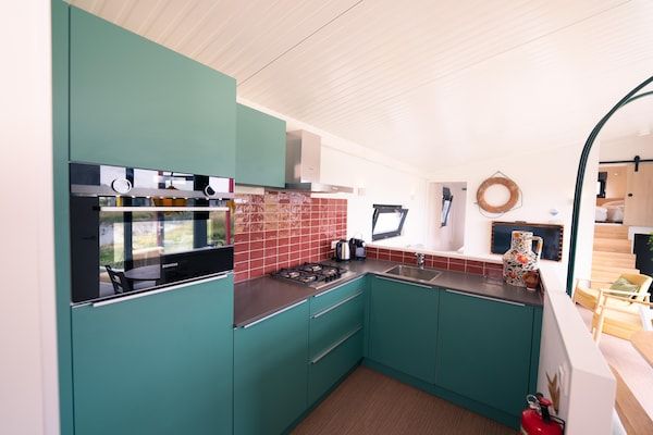 Keuken - Chique verblijf vlakbij de Noordzee in Callantsoog (5)