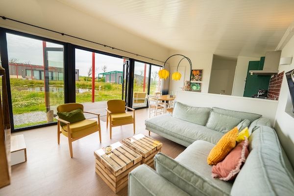 Woonkamer - Chique verblijf vlakbij de Noordzee in Callantsoog (3)