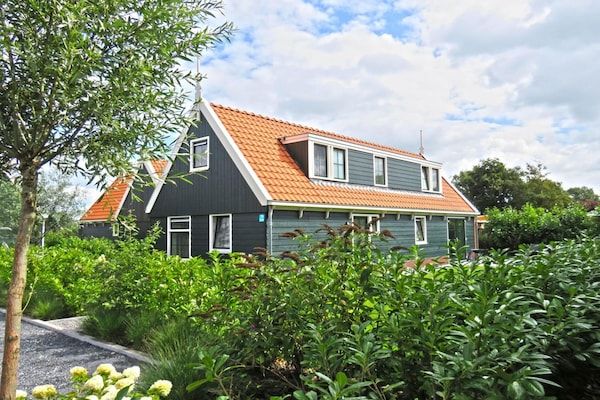 Buitenkant - Alkmaar Gezellige Hollandse Villa in West-Graftdijk (1)