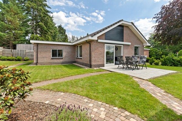Buitenkant - Vakantiehuis in Putten bij Veluwe Park in Putten (1)