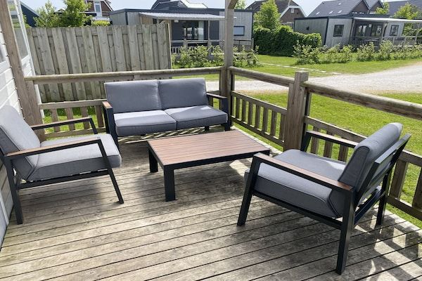 Terras - Chalet in de natuur, Friesland in De Veenhoop (5)