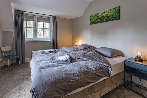 Slaapkamer - Boerderij Nijverdal bij Sallandse Heuvelrug in Nijverdal (4)