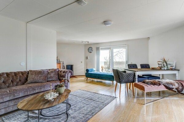 Woonkamer - Chalet met hottub, Suwald in Suwald (3)