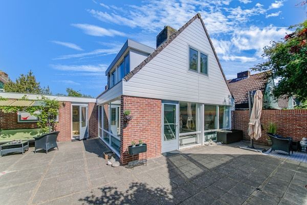 Buitenkant - Comfortabel vakantiehuis vlakbij de zee in Noordwijkerhout (1)