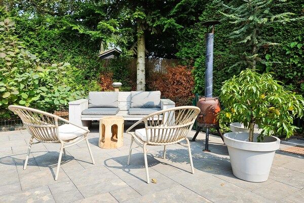 Terras - Chalet Kieftveen met bubbelbad voor vier personen in Voorthuizen (5)