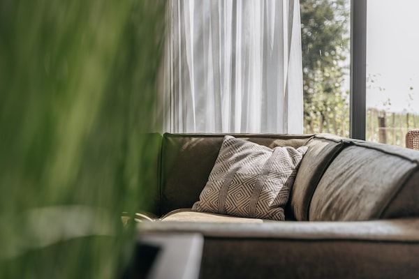 Woonkamer - Villa aan het Veerse Meer met Sauna in Wolphaartsdijk (5)