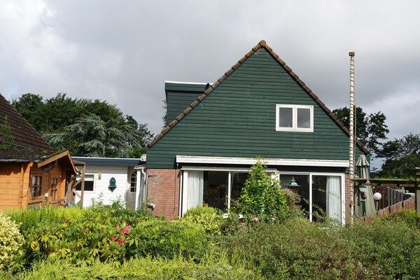 Buitenkant - Vakantiehuis bij Oosteruine Meer & Noordzee in Noordwijkerhout (1)