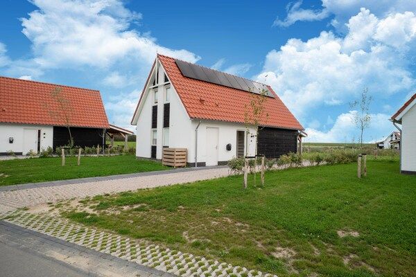 Buitenkant - Vakantiehuis in Scherpenisse bij natuurgebied in Scherpenisse (1)