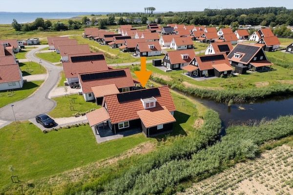 Buitenkant - Vakantiehuis Zeeland bij Oosterschelde in Scherpenisse (3)