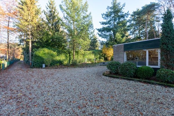 Buitenkant - Romantische bungalow in Mook in Mook (1)