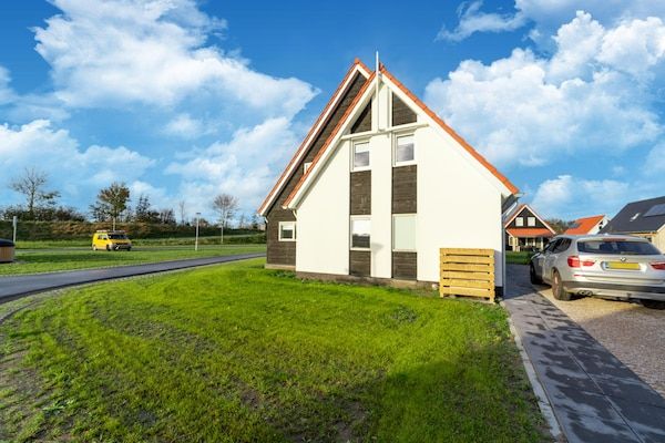 Buitenkant - vakantiehuis in Scherpenisse met sauna in Scherpenisse (1)