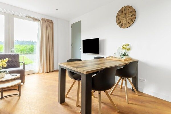 Eetkamer - Rustig plattelandshuis in Goirle in Goirle (3)