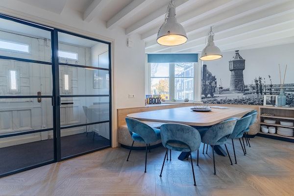 Eetkamer - Luxe watertoren vlakbij het strand in Vlissingen (1)
