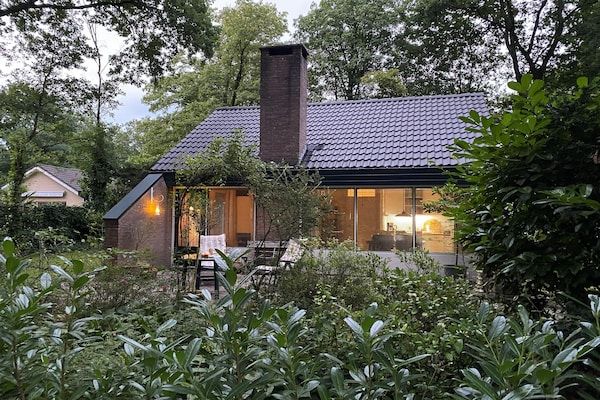 Buitenkant - Boshuis in Appelscha bij Nationale Parken in Appelscha (1)