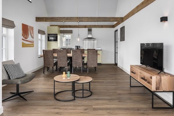 Woonkamer - Villa in Someren met sauna bij golfbaan in Someren (3)