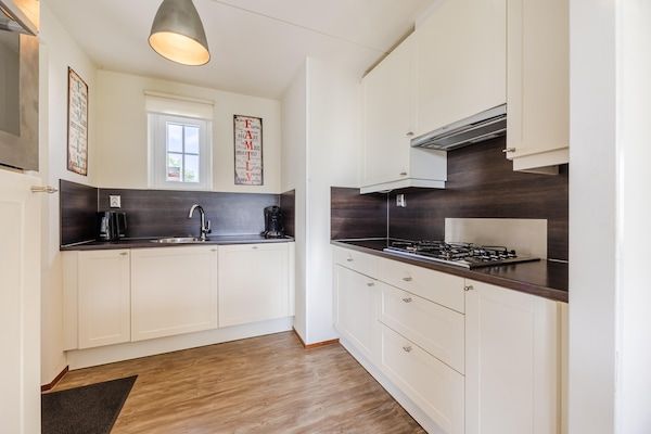Keuken - Villa in Cadzand-Bad bij Noordzeestrand in Cadzand-Bad (2)