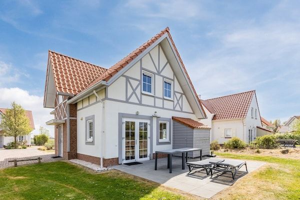 Buitenkant - Villa aan het strand + sauna in Cadzand-Bad (1)