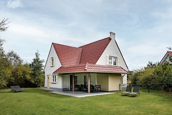 Buitenkant - Villa bij Noordzeestrand, Cadzand-Bad in Cadzand-Bad (1)