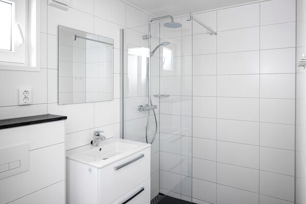 Badkamer - Lodge in Schaijk bij Vakantiepark in Schaijk (5)