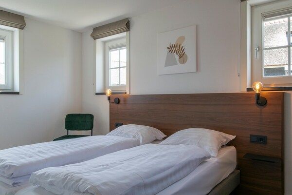 Slaapkamer - Villa in Someren bij Golfbaan in Someren (5)