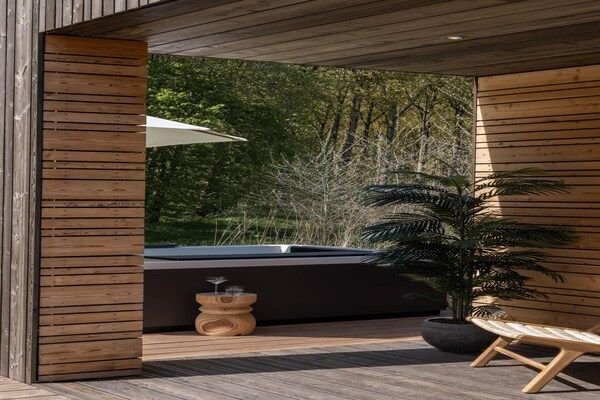 Wellness - Wellnessvilla met buitenspa in Zeewolde (2)
