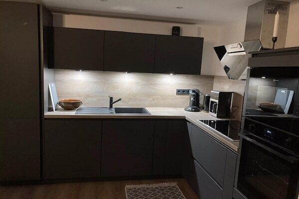Keuken - Vakantiehuis Noordwijkerhout bij Zee in Noordwijkerhout (5)