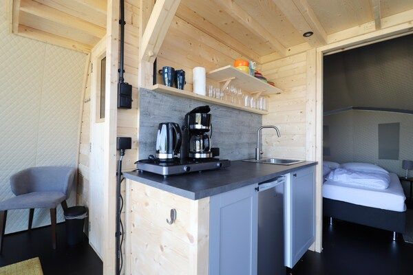 Keuken - Prachtige tentlodge in Dalerveen in Dalerveen (3)