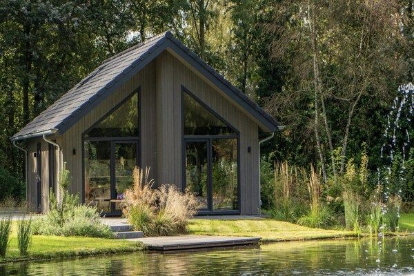 Buitenkant - Eco Villa in Latour aan de Vijver in Oirschot (1)